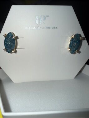BP London blue sapphire ice crystal— gold plating
